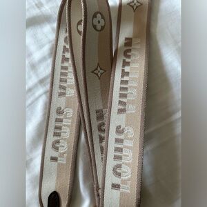 Louis Vuitton cloth strap